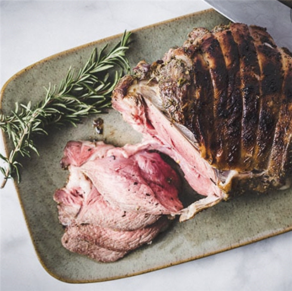 Stegt lammekølle – rosa stegt